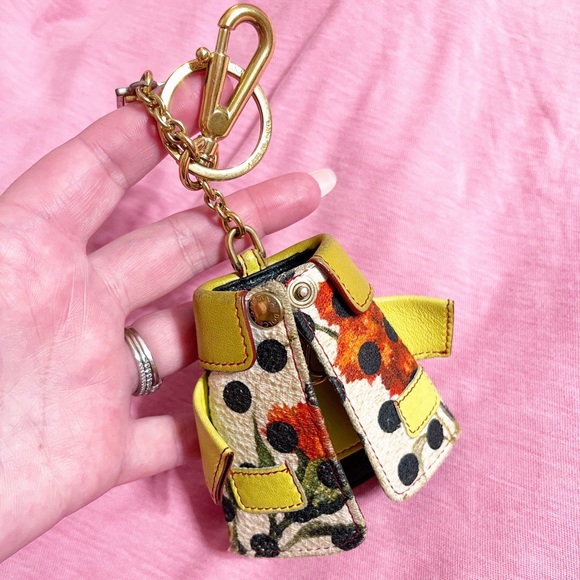 Auth. Dolce & Gabbana RARE Floral Jacket Key Case - Picture 5 of 10